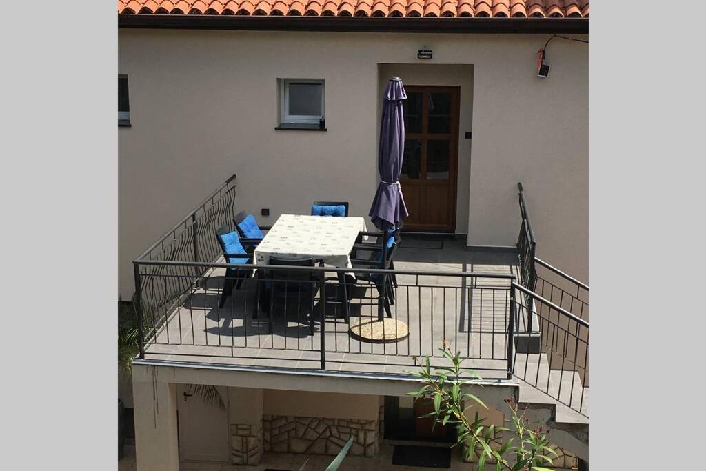 Apartman Noemi Rabac Bagian luar foto