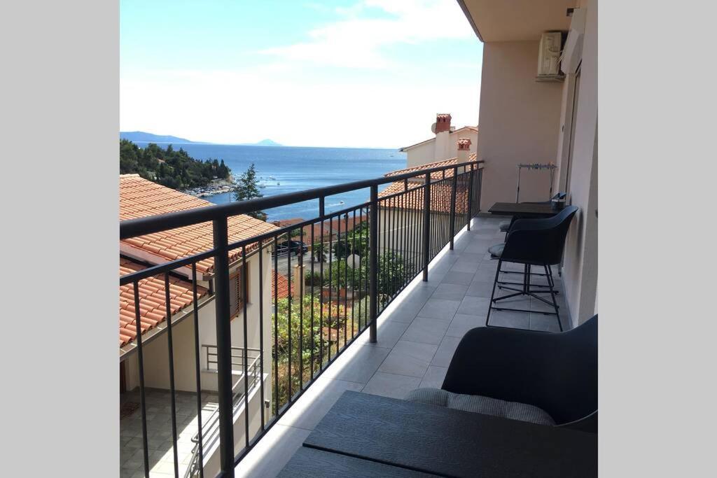 Apartman Noemi Rabac Bagian luar foto